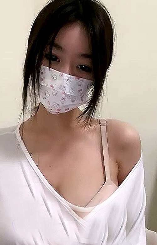 抖音 七彩主播 24w粉丝颜值博主lbb@何时困 直播一对一会议裸聊视频流出合集[15V/23P/4.57G]