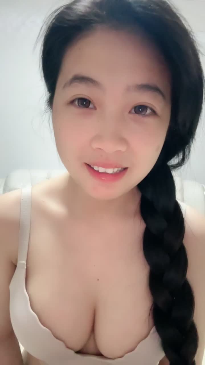 湖南邻家小女生，06清纯学妹，可爱乖巧