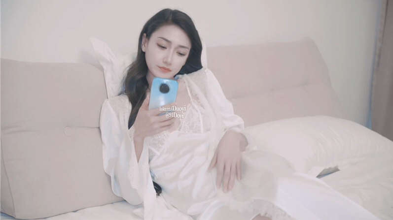 @91Doyi 极品尤物气质女神约一名帅哥过节❤️外表清纯靓丽床上风骚