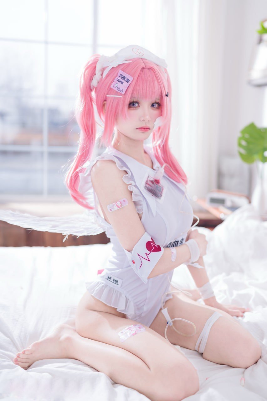 推特极品Coser福利姬 九柒喵 写真合集17套[672P/3.9G]