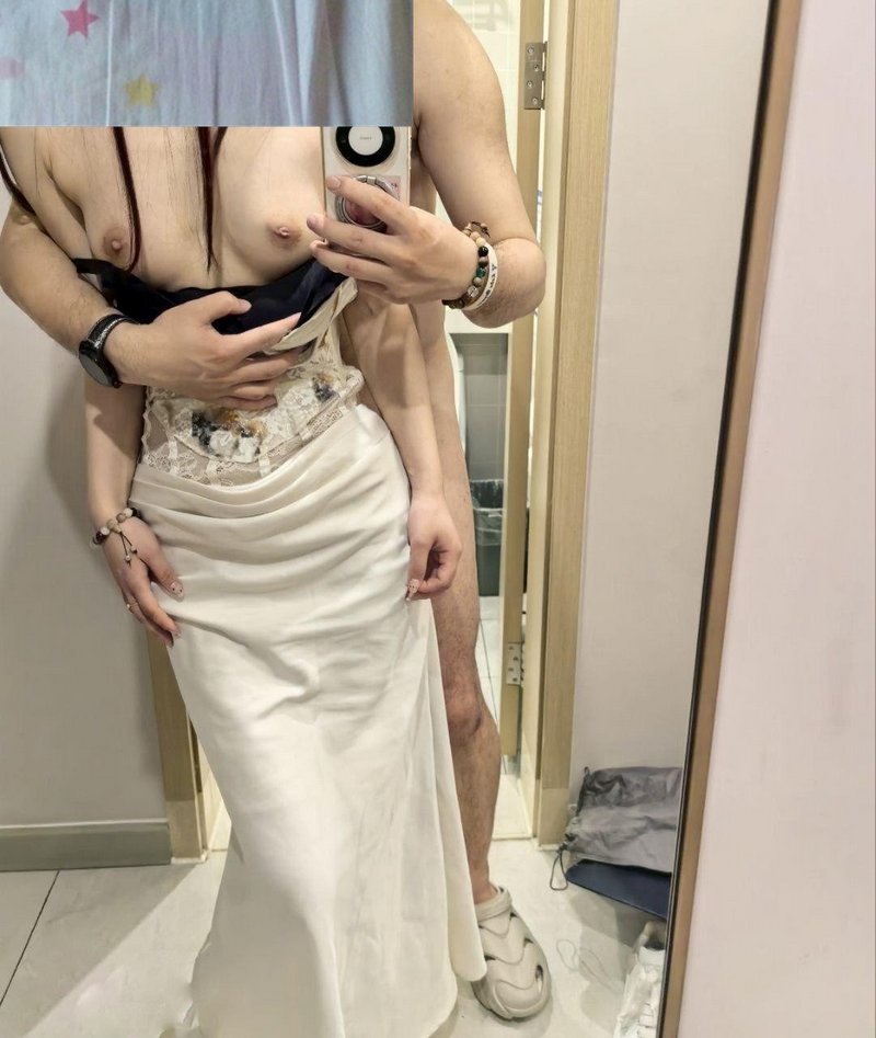 【泄密】绝美颜值微博女神喜欢健身的妹子被土豪私拍定制[20V/7P/592M]