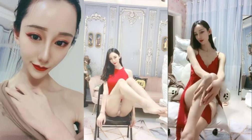 《最新重磅新瓜速吃》價值千元虎牙主播界标杆顔值天花闆女神【正恒 laney】定制終極版，紫薇露三點豔舞~炸裂
