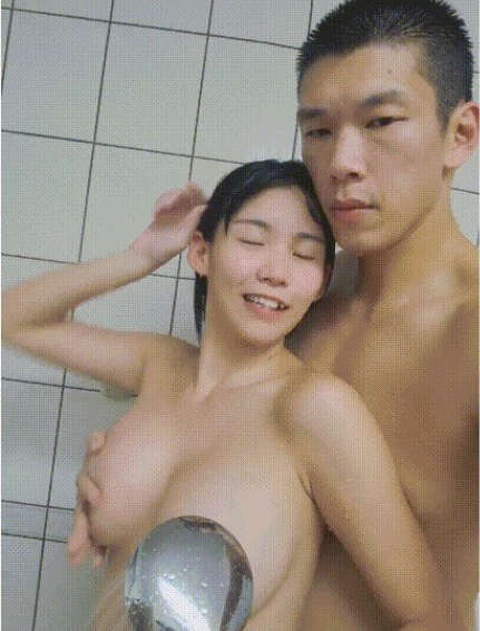 大奶大三学妹与热恋男友日常性爱自拍