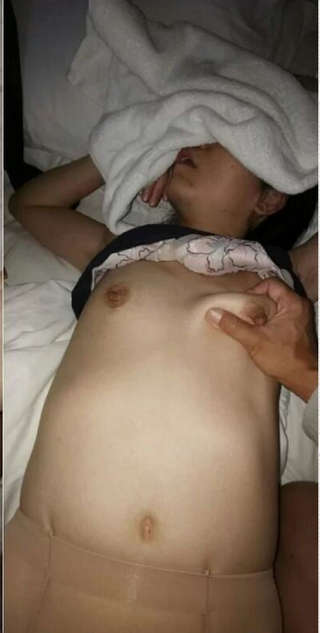 震撼流出❤变态绿帽老公找代驾玩温州极品人妻林梨[3V/20P/650M]