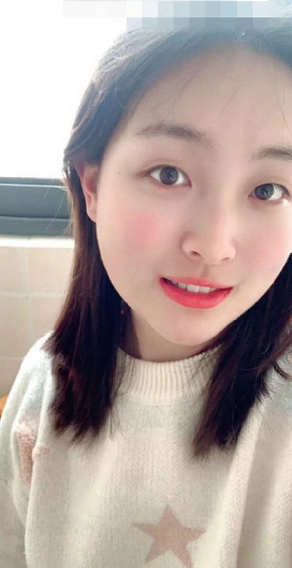 ㊙️02年极品清纯大四女生情侣流出反差婊㊙️[3V/155P/109M]