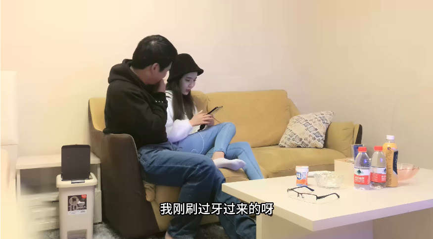 【AI增强】【极品探花系列】金三角猎艳约了个黑帽长相甜美妹子