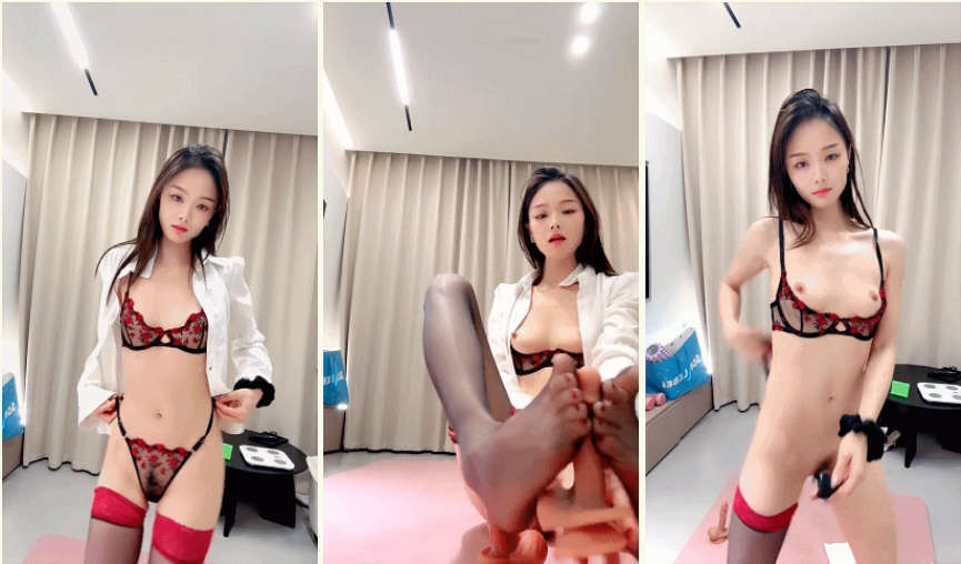 御姐【宝宝哦】175模特级别身材.明星的脸庞这个腿是真爽超强一字马
