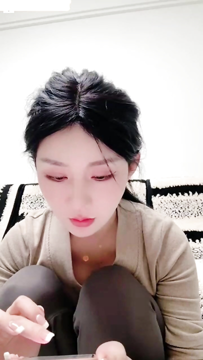 名媛气质 高质量女神，最美的御姐之一，超级韵味东北漂亮御姐约炮金主