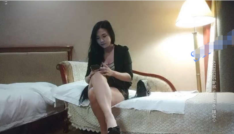 2020.11.7~11 骚嫖嫖 5部直播花大钱约按摩洗脚妹等5位失足女