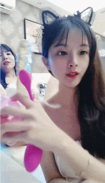 女神颜值姐妹花无敌兔兔双女诱惑吊带红色丝袜顶级美腿