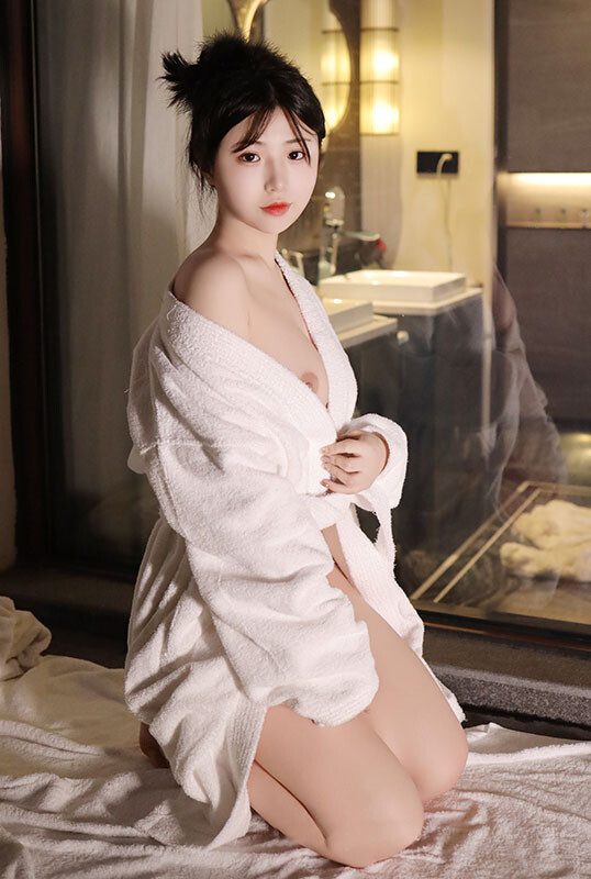 新人模特儿陈小花 大尺度-视图作品spa按摩爆乳太耀眼啦这身体 简直是艺术品
