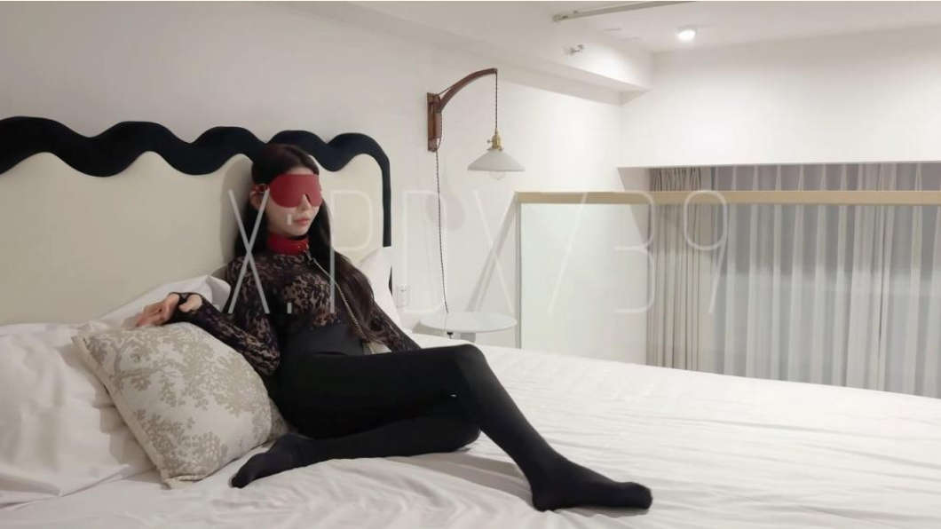 人生赢家，推特实力约啪大神【派大星】最新福利，调教连体情趣极品女神