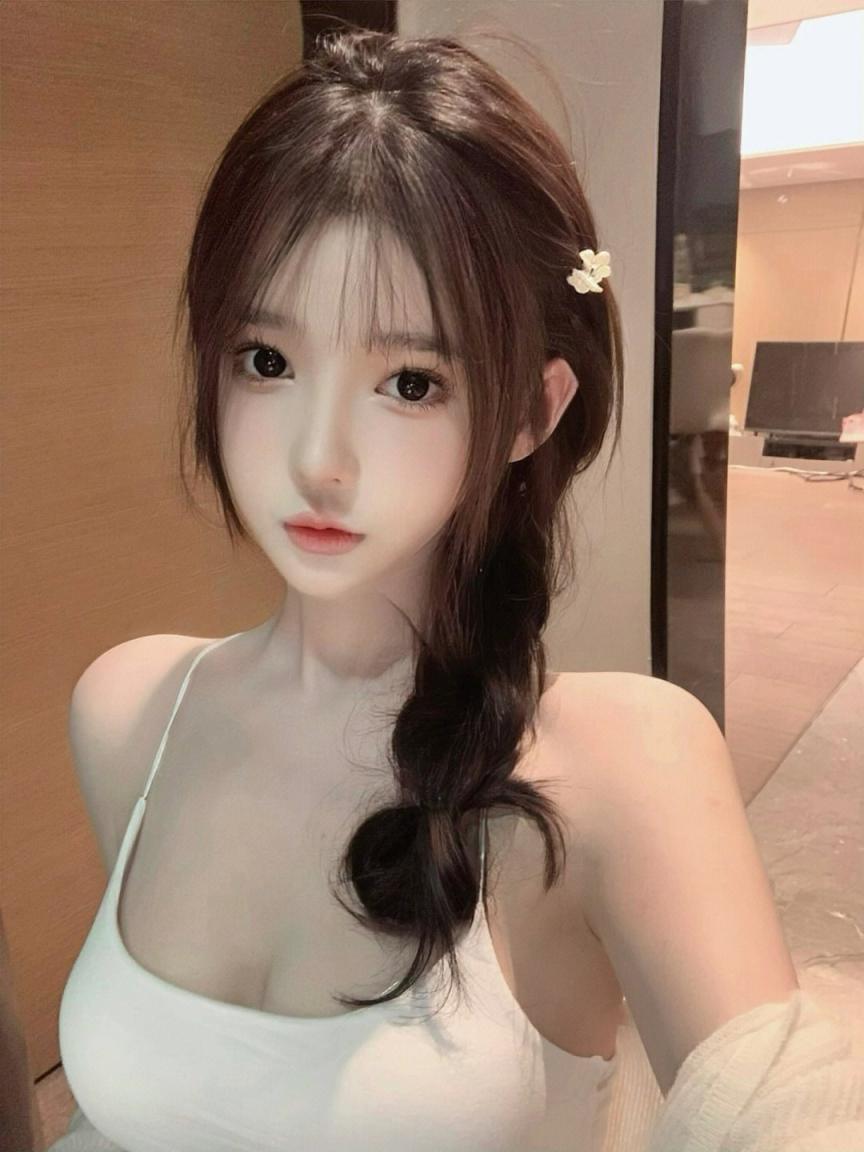 ❤️00后小可爱❤️可爱00后小仙女 白白嫩嫩的可爱妹子 奶油肌肤!纯欲系少女