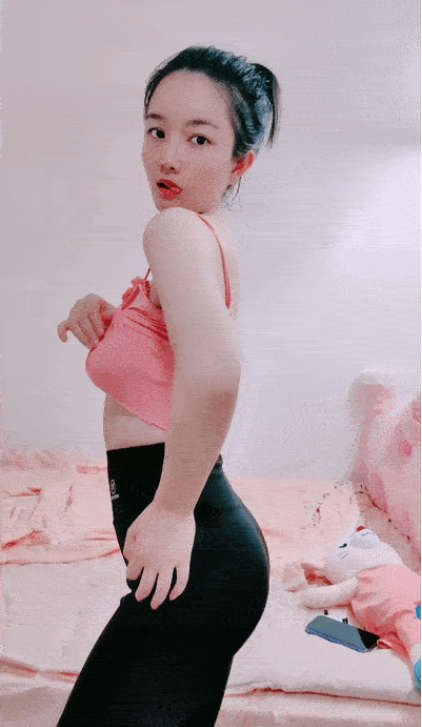 气质白嫩美少妇近期下海4小时诱惑