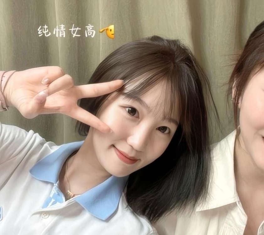 湖南反差少妇孟琼大学期间被金主包养直至结婚饥渴母狗彻底堕落 精湛口技堪比女优