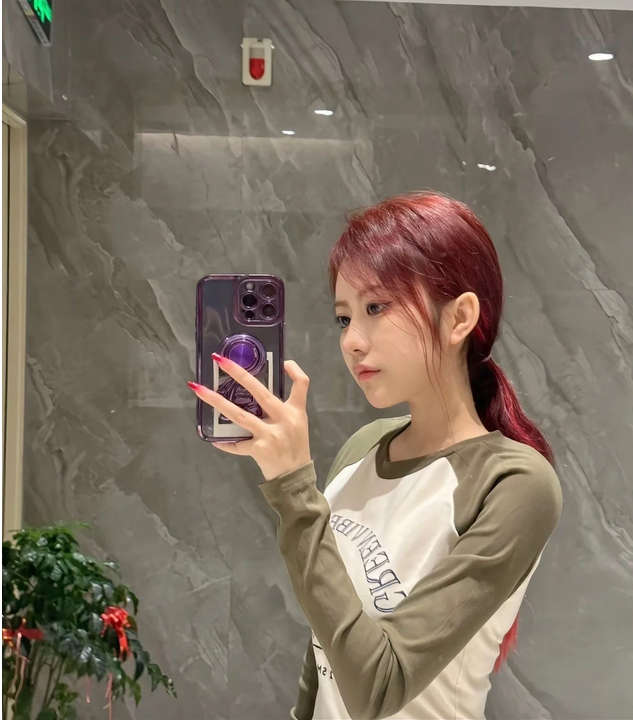 云盘高质露脸泄密！福建泉州超高颜值美女姐姐约炮自拍[37V/21P/1G]