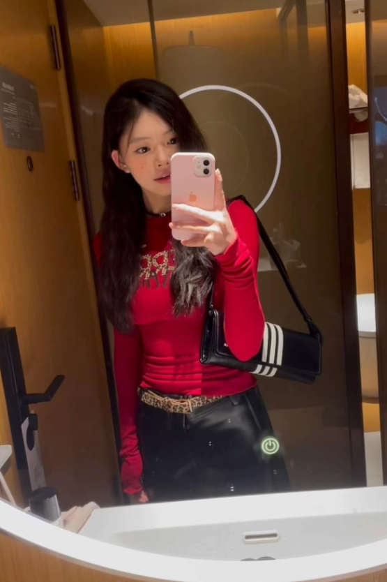 【曝光前女友】「杭州钢牙妹」泄密露脸[16V/950M]