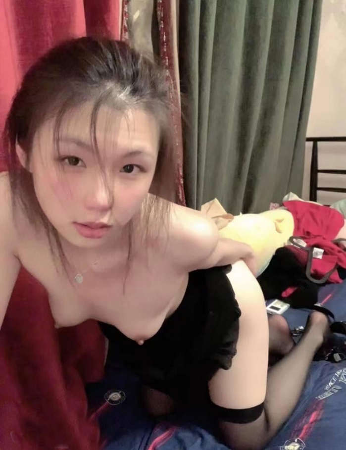 【原档泄密】湖南师范大学颜值骚货，大学期间和体育生男友同居[12V/49P/1.16G]