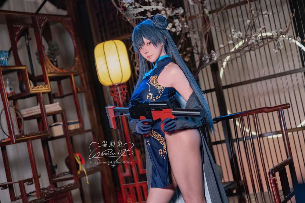 B站美女 Yiko湿润兔 咬一口兔娘—龙华妃咲 視頻福利[112P/2V/1.9G]