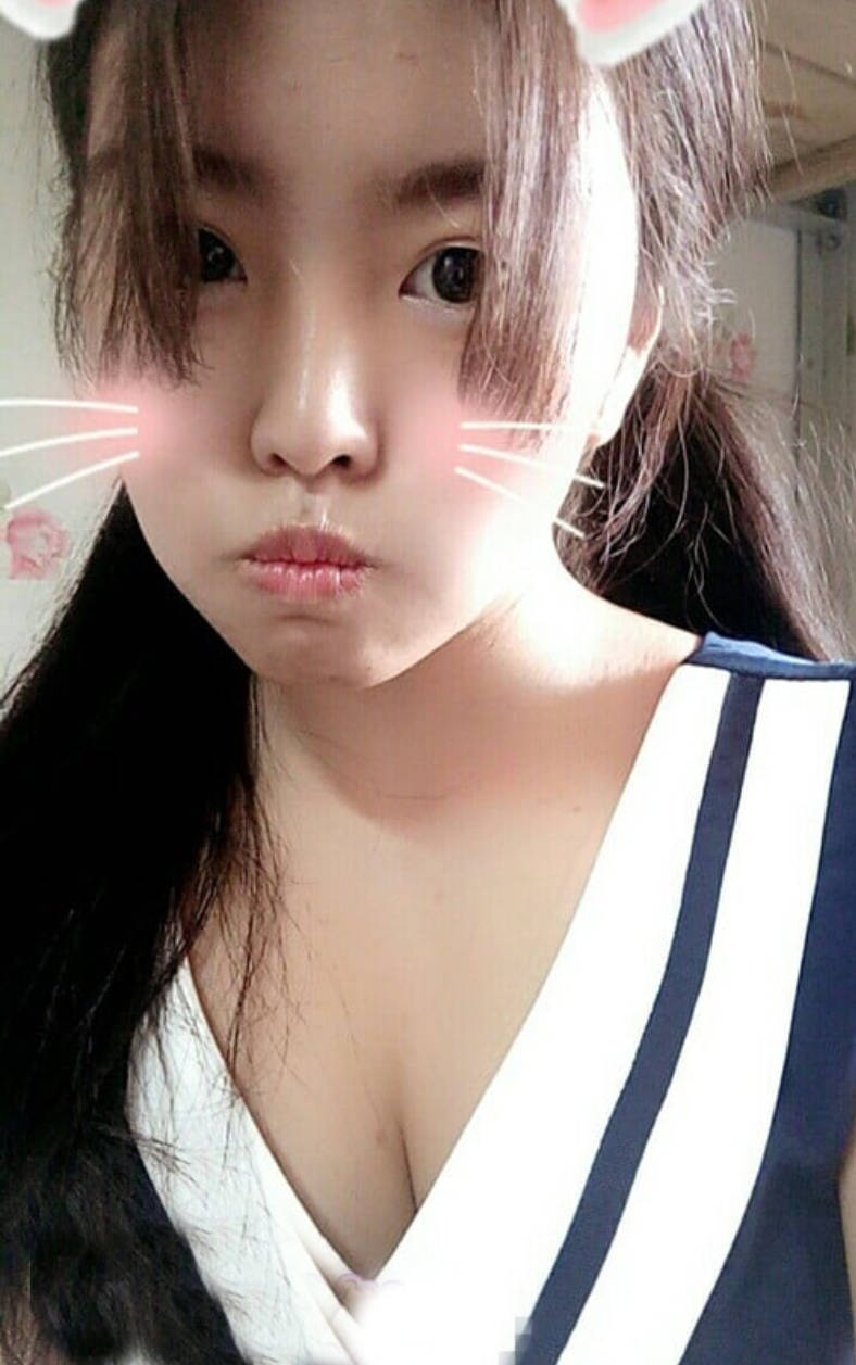【原档泄密】调教玲子 济南女大被男友调教成淫娃[28V/517P/11.3G]